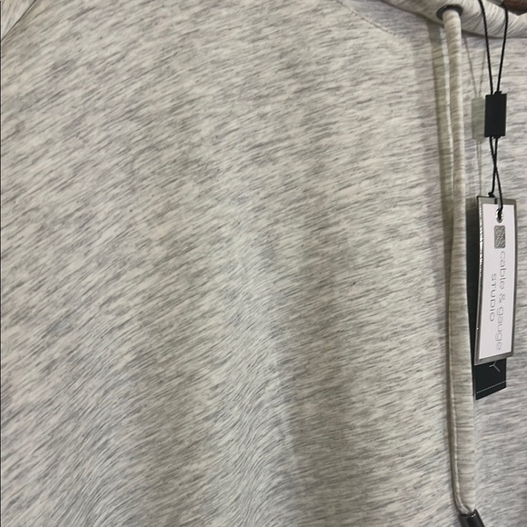 NWT Cable & Gauge Super Soft Gray Hoodie Shirt, Womens Plus 3X - Picture 4 of 8